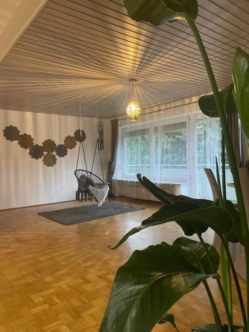 Apartamento Fewo Boho 110 Qm Mit Bergblick 3 Min Bahnhof Laufen Exterior foto