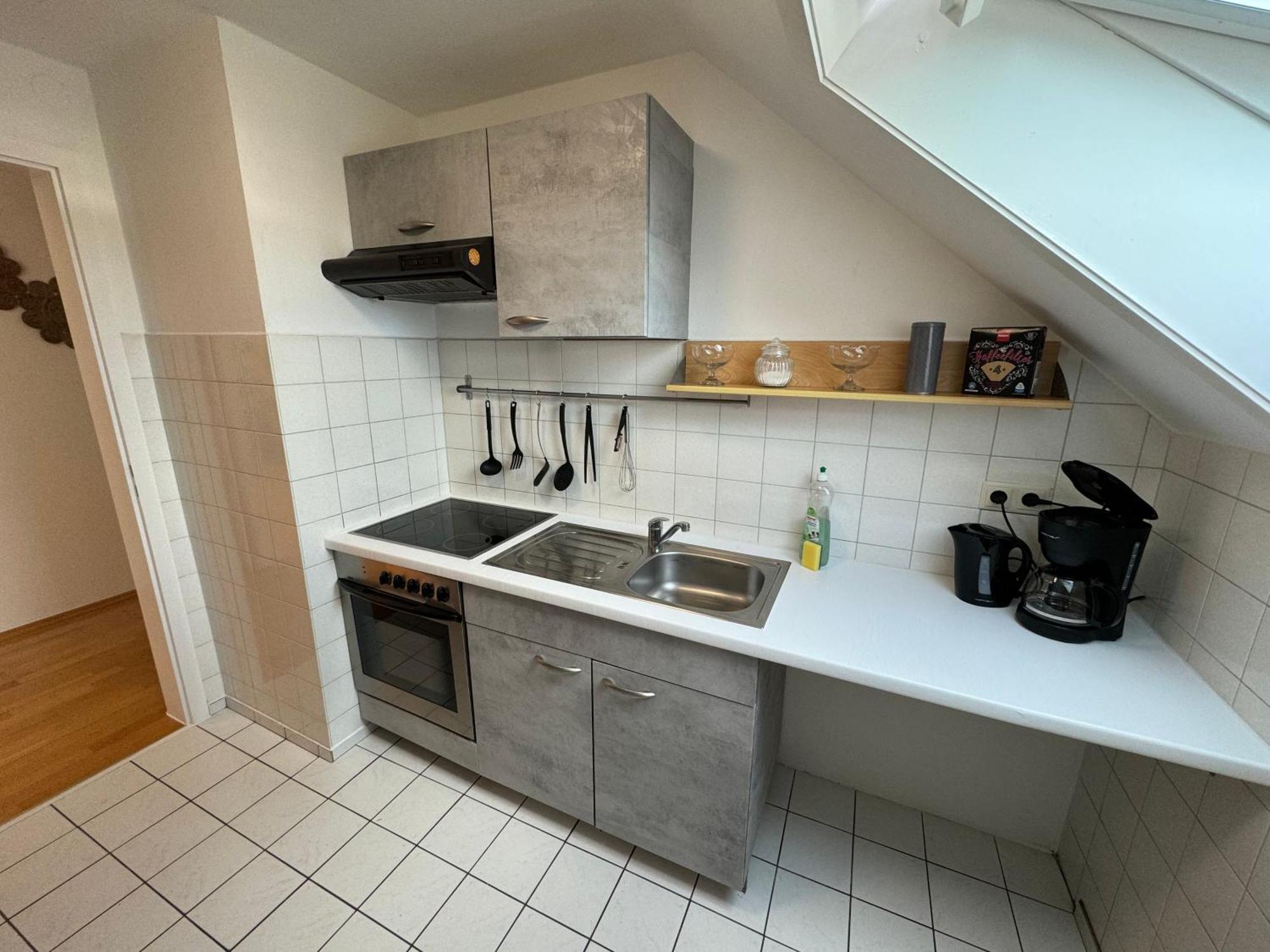 Apartamento Fewo Boho 110 Qm Mit Bergblick 3 Min Bahnhof Laufen Exterior foto
