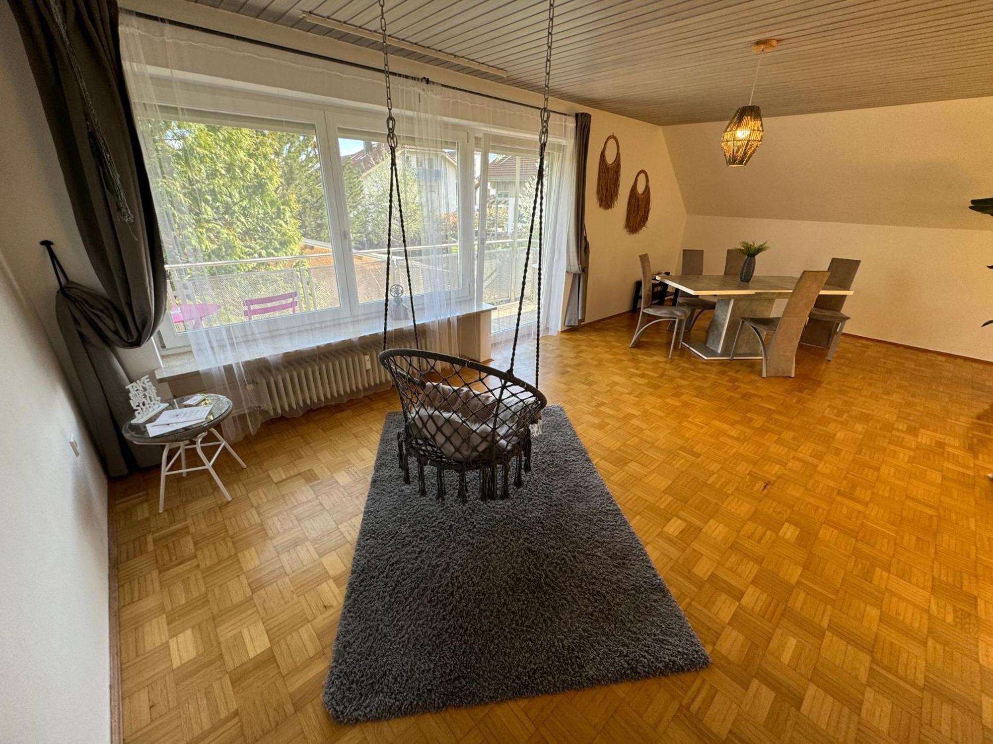 Apartamento Fewo Boho 110 Qm Mit Bergblick 3 Min Bahnhof Laufen Exterior foto